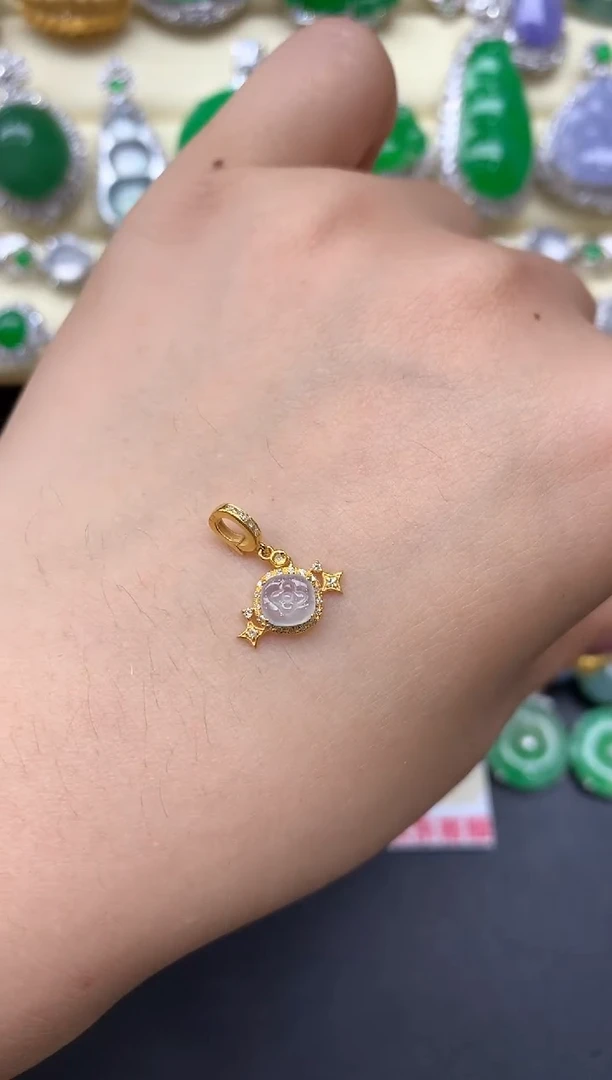 颈饰18K金镶嵌翡翠180-中国好珍宝