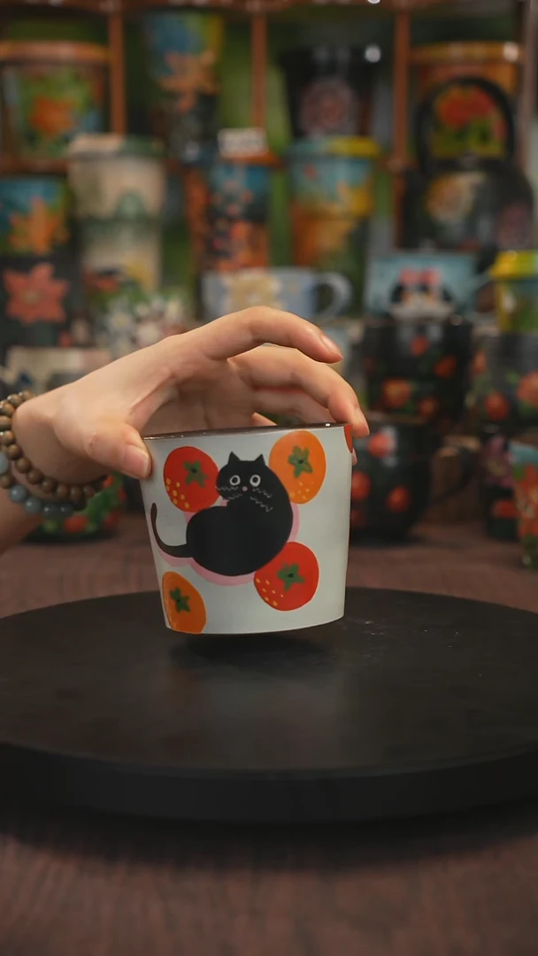 大猪口杯手绘釉下彩