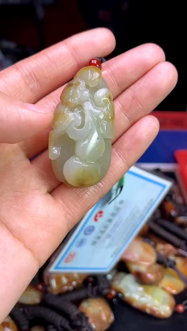 【闪购商品】和田玉未镶嵌颈饰1