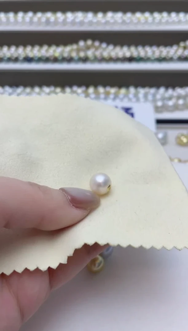 【闪购商品】海水珍珠颈饰18K金镶嵌A4