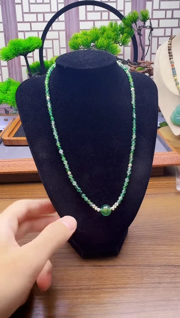 颈饰银S925镶嵌翡翠X17