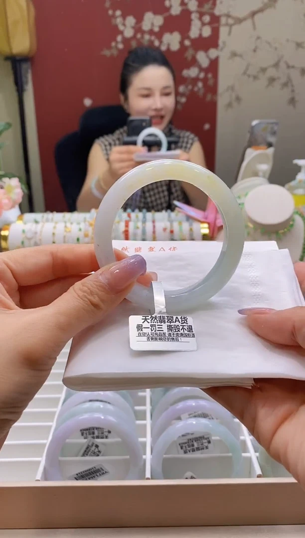 翡翠手镯未镶嵌58号56.2/11.3*9.0