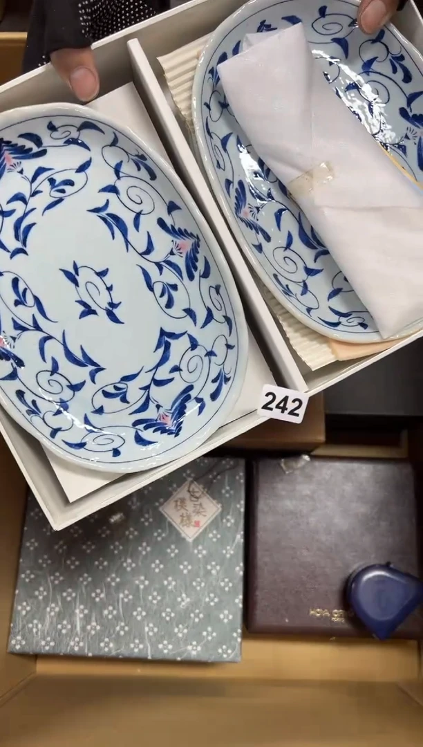 瓷片G****t242中古商品谨慎参拍