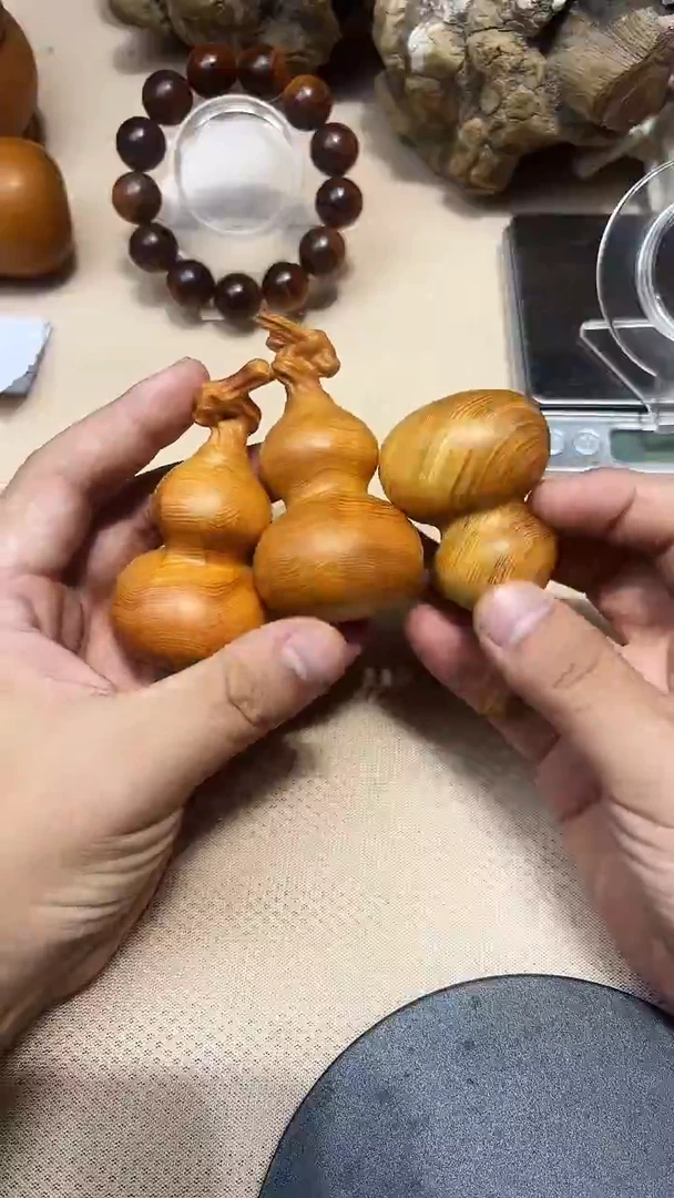 柏木（崖柏）南太行崖柏葫芦手把件