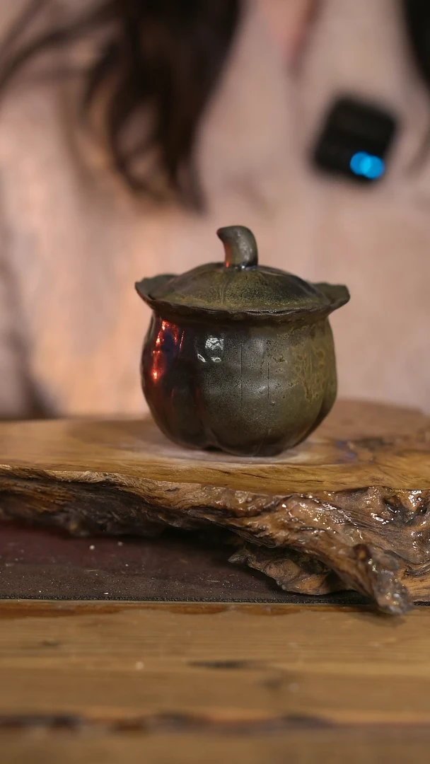 景德镇纯柴烧 手捏乌金泥南瓜盖碗 51