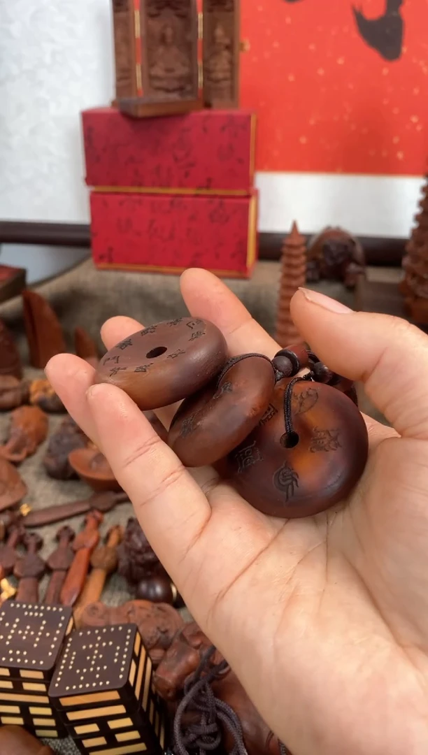 【闪购商品】木桃木刻字3个平安扣随机发货