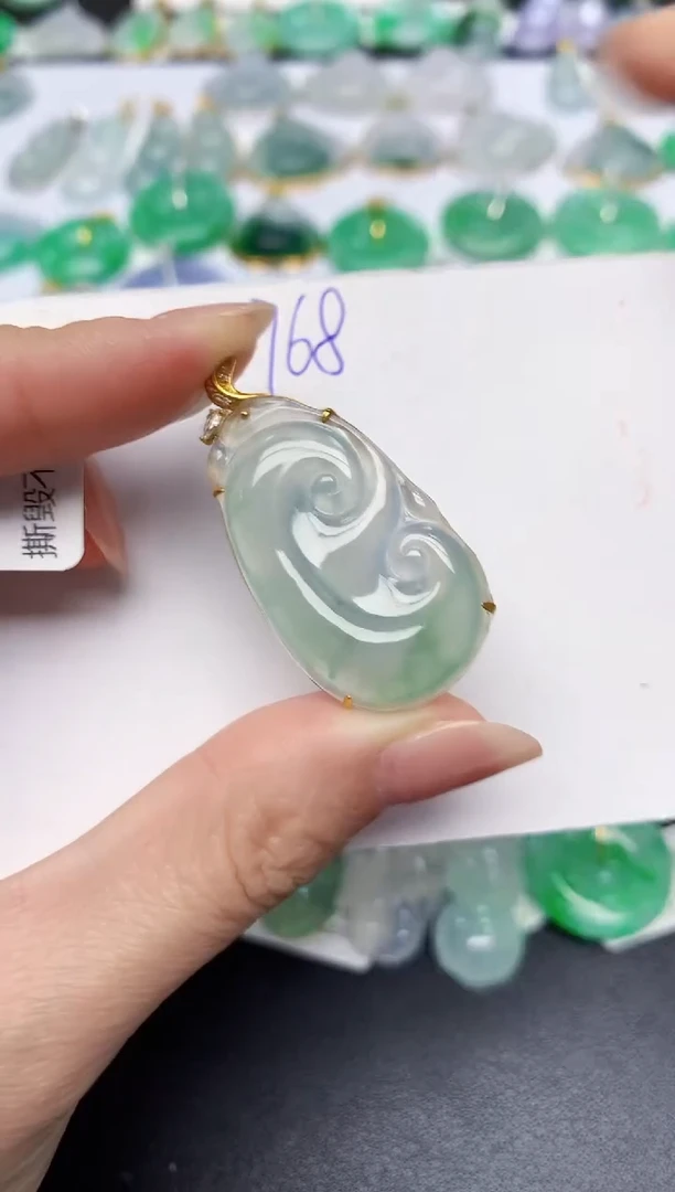 颈饰18K金镶嵌翡翠天然缅甸A货翡翠百元以上9元证书费自理