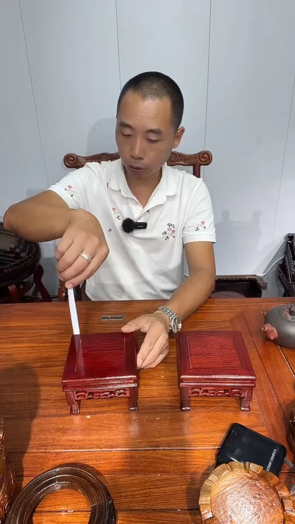 木 小八仙桌两个13*13*8.5
