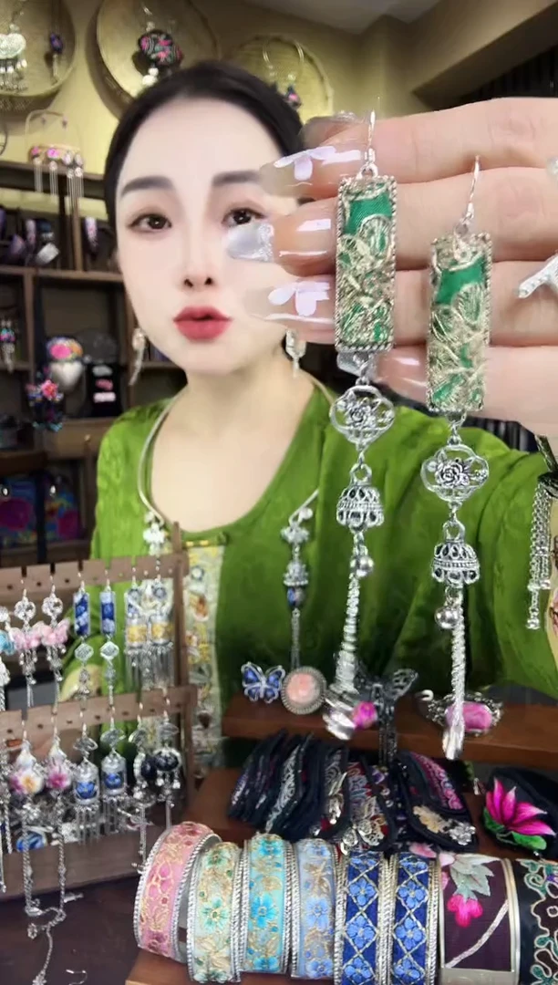 刺绣非遗刺绣民族风耳环