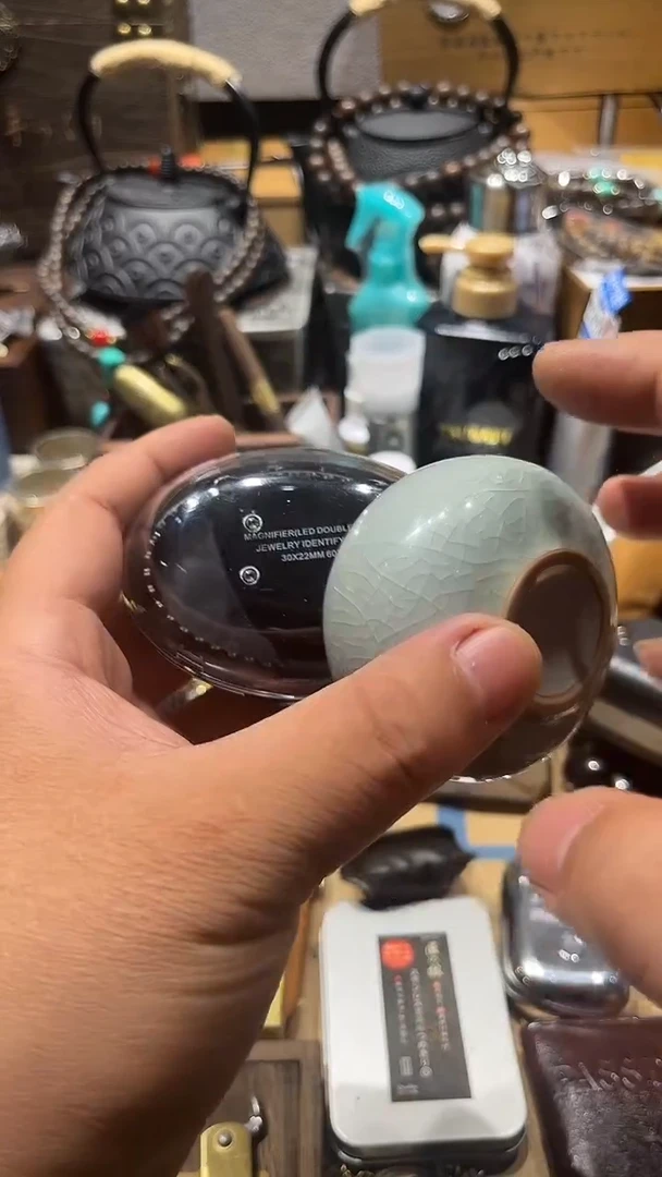 瓷片闪购商品 如图所示