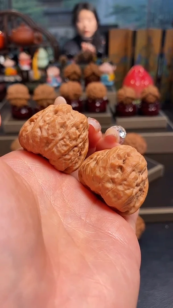 【闪购商品】文玩核桃吊坠A261蛤蟆头35