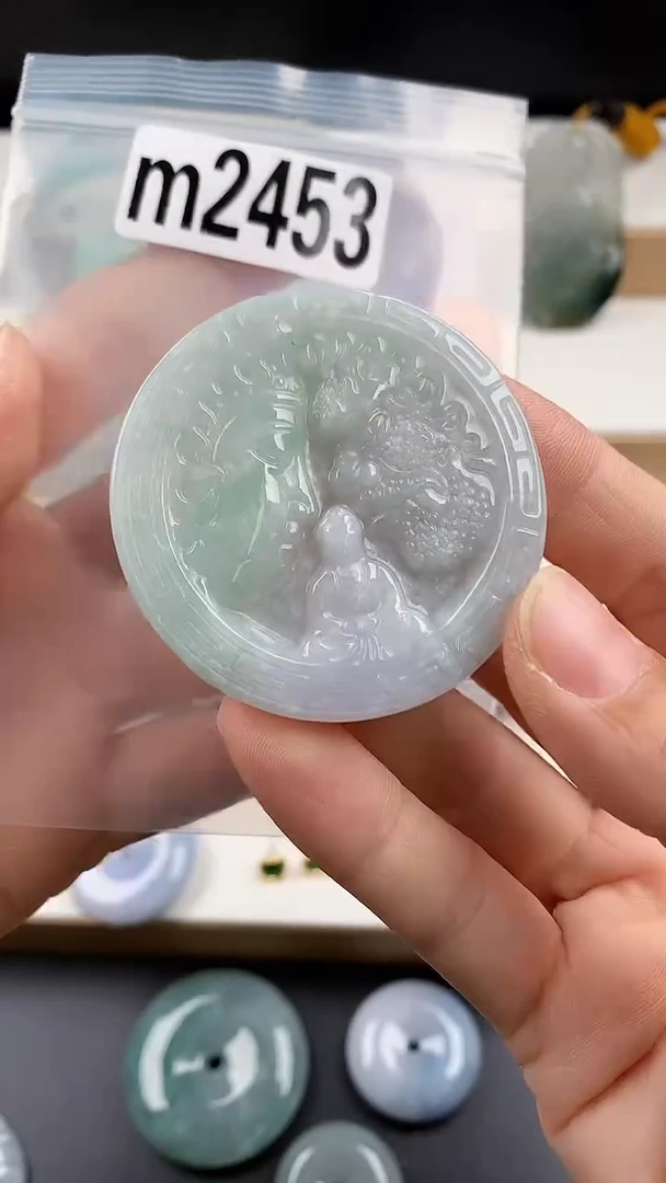 颈饰未镶嵌翡翠天然翡翠吊坠挂件