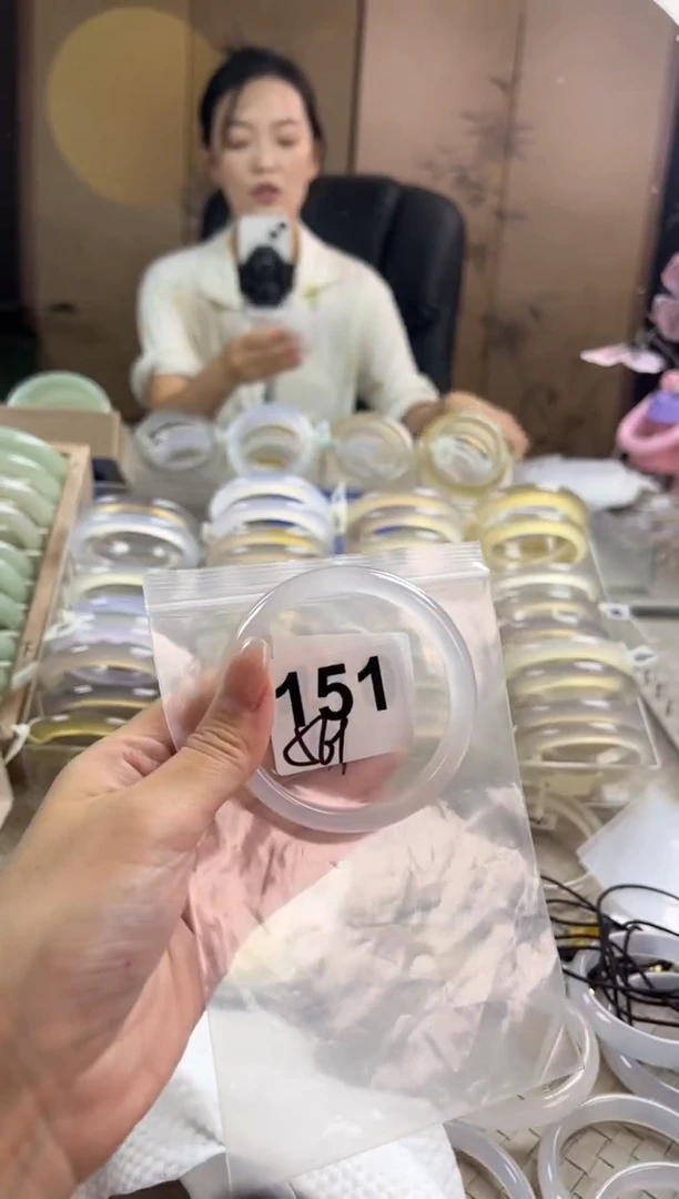 手镯玛瑙/玉髓未镶嵌151