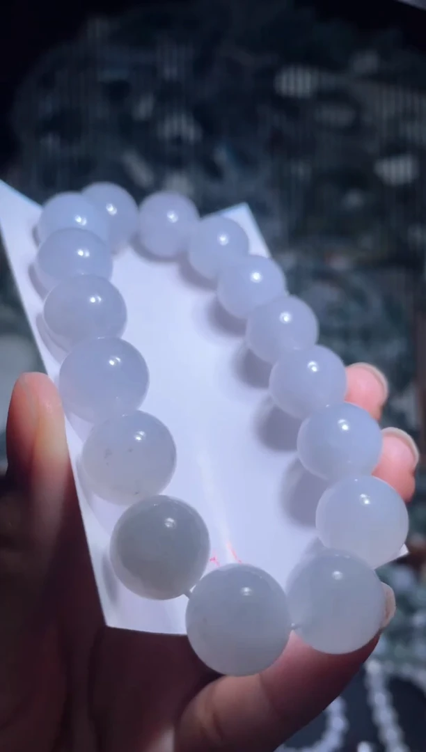 未镶嵌定制翡翠天然缅甸翡翠手串93