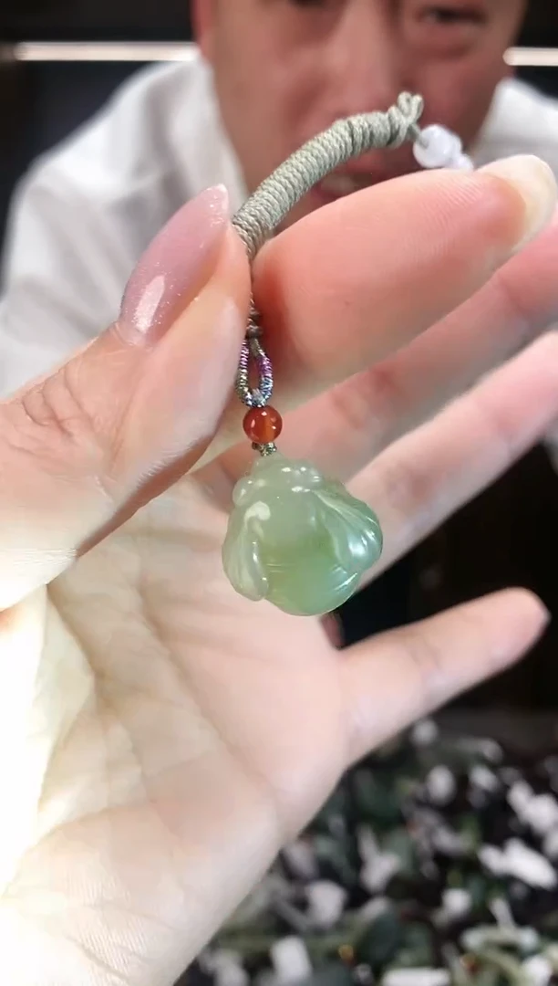 【闪购商品】和田玉颈饰未镶嵌多样性发货，拍一发一