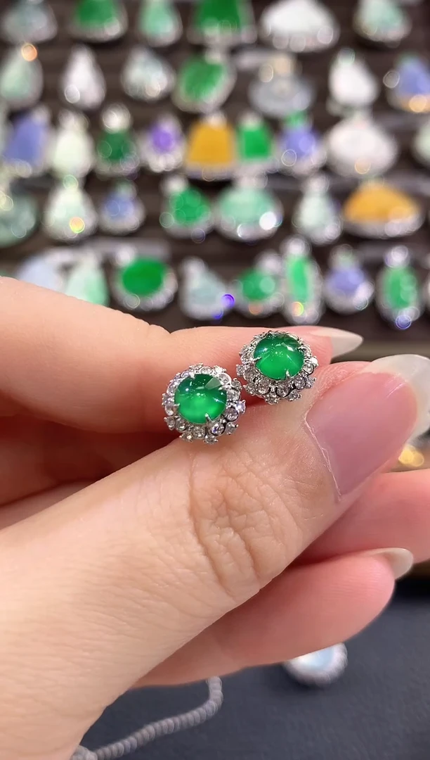 18K金镶嵌翡翠耳饰d17