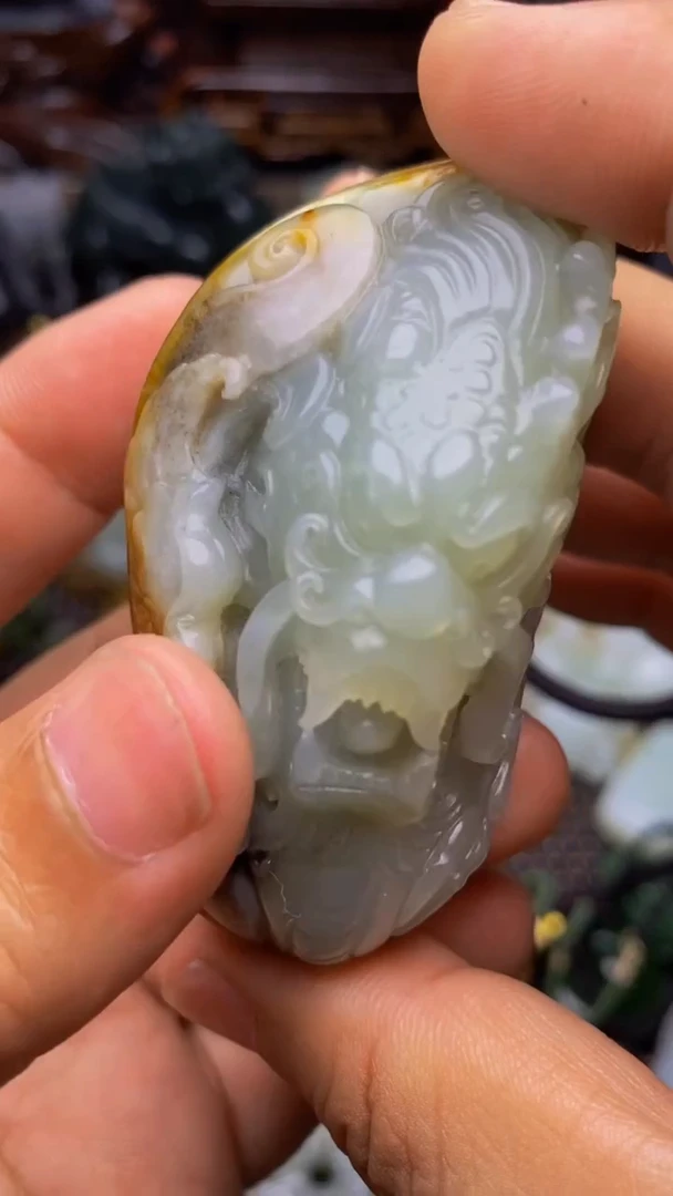 和田玉未镶嵌把件1