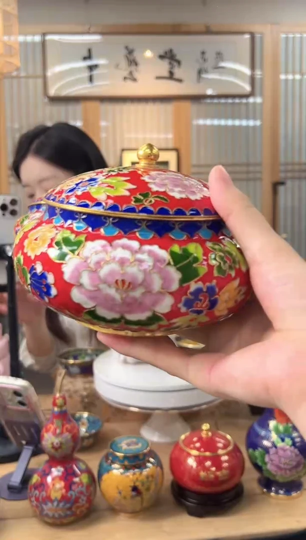 【闪购商品】景泰蓝花丝喜子罐6寸XZG002红色