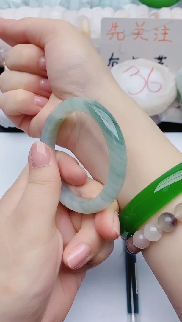 石英质玉手镯未镶嵌y101+56-57