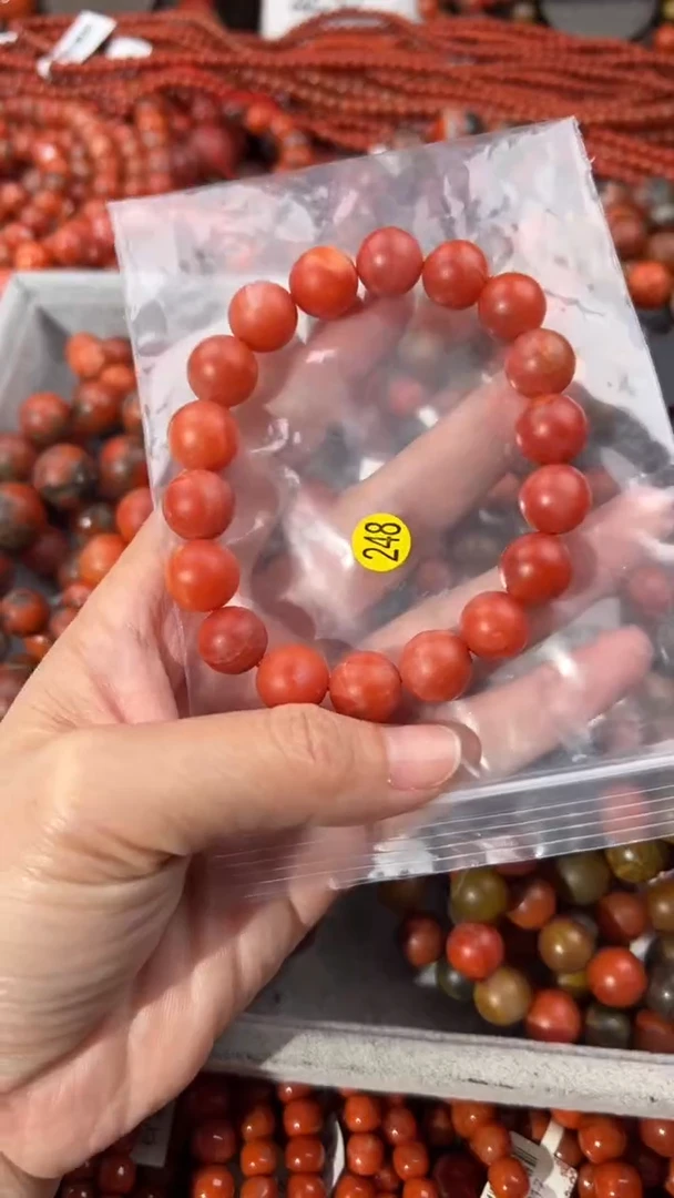 南红玛瑙手串未镶嵌12+