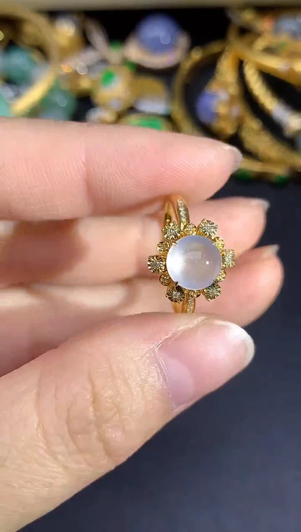18K金镶嵌戒指翡翠369-雪姐翡翠天天见