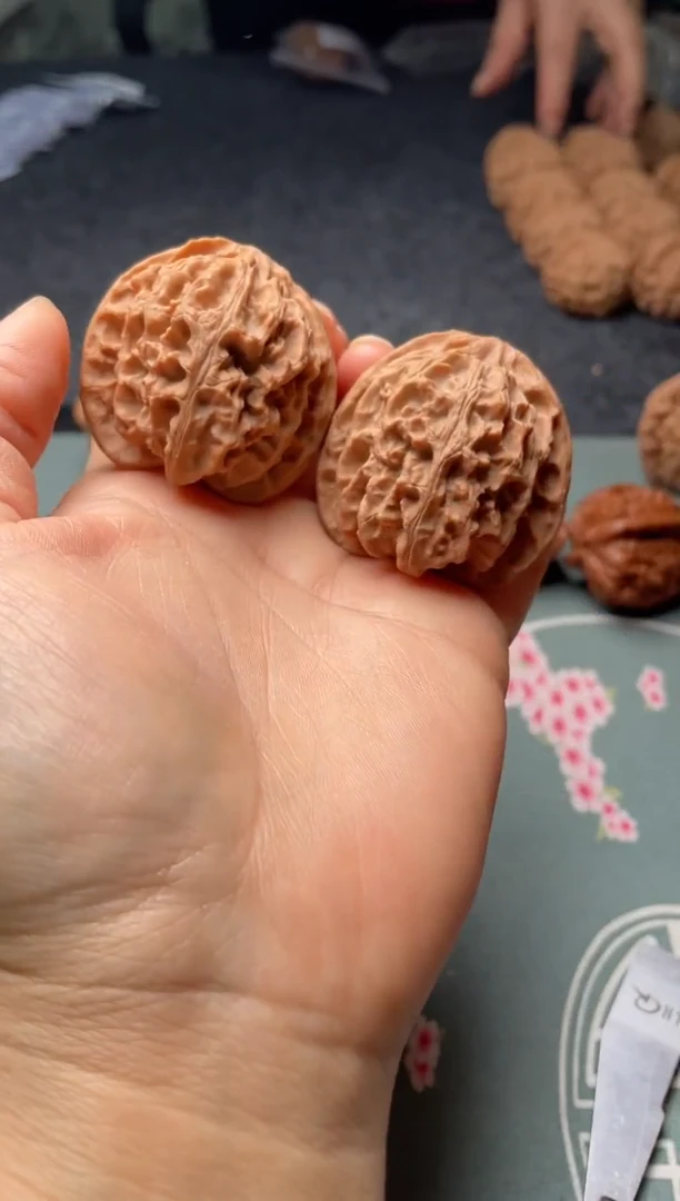 把件文玩核桃w25   苹果园 42尺