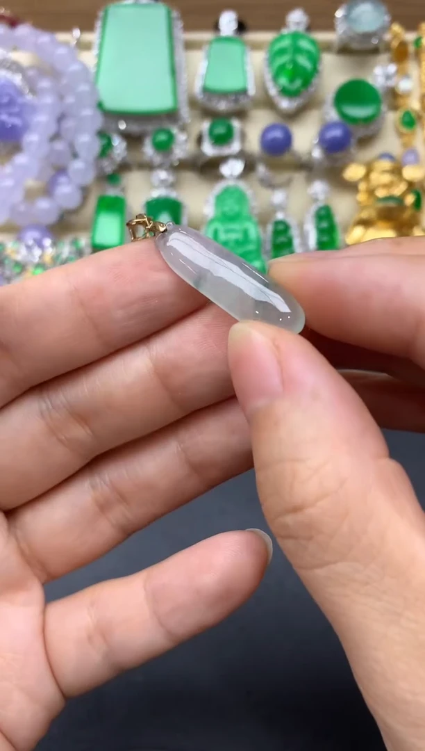 翡翠未镶嵌颈饰27-中国好珍宝1