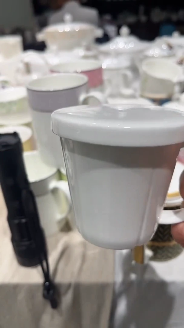 瓷盖杯隆达骨质瓷