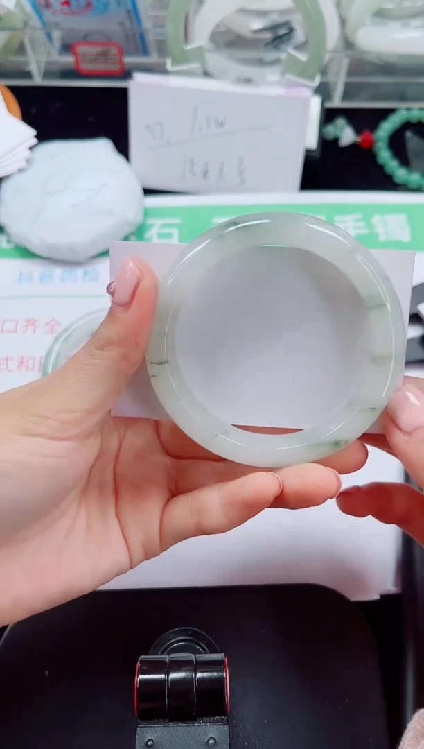 未镶嵌手镯石英质玉177-55/56