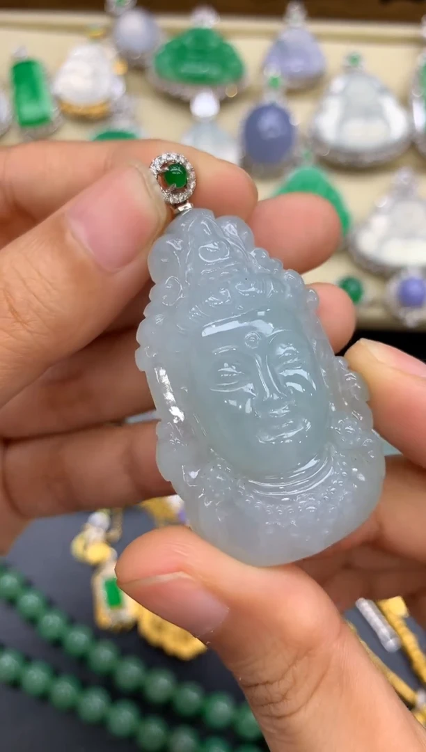 翡翠18K金镶嵌颈饰81-中国好珍宝