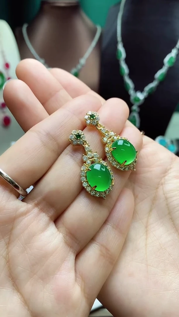 【闪购商品】玛瑙/玉髓耳钉合金绿冰天然耳环