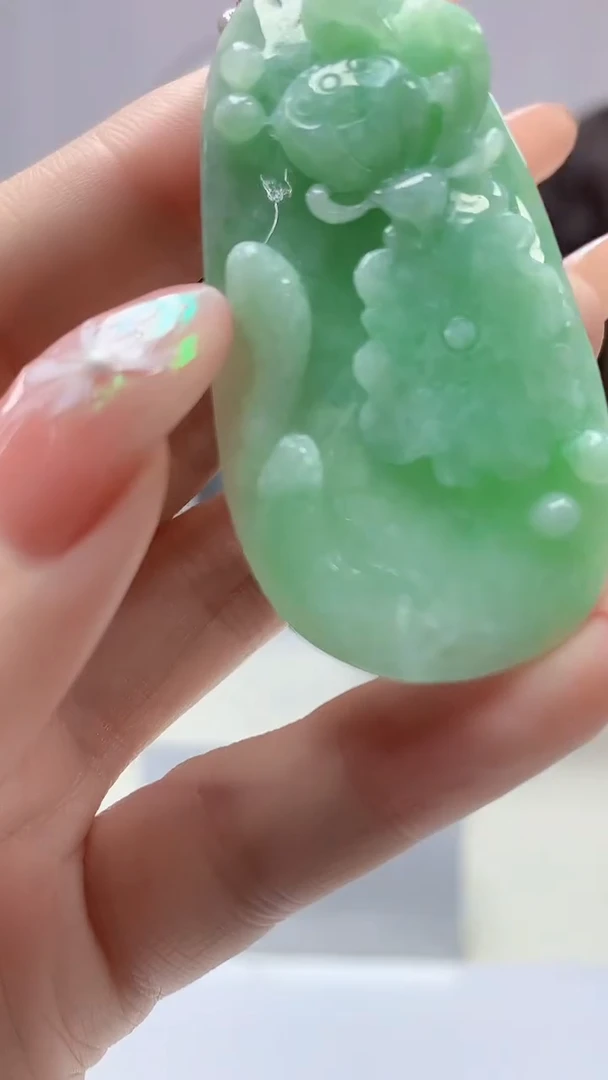 【闪购商品】定制翡翠未镶嵌4829DD-毛货挂件472