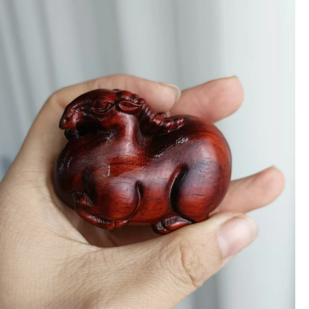 羊 生肖紫檀木雕刻手把件