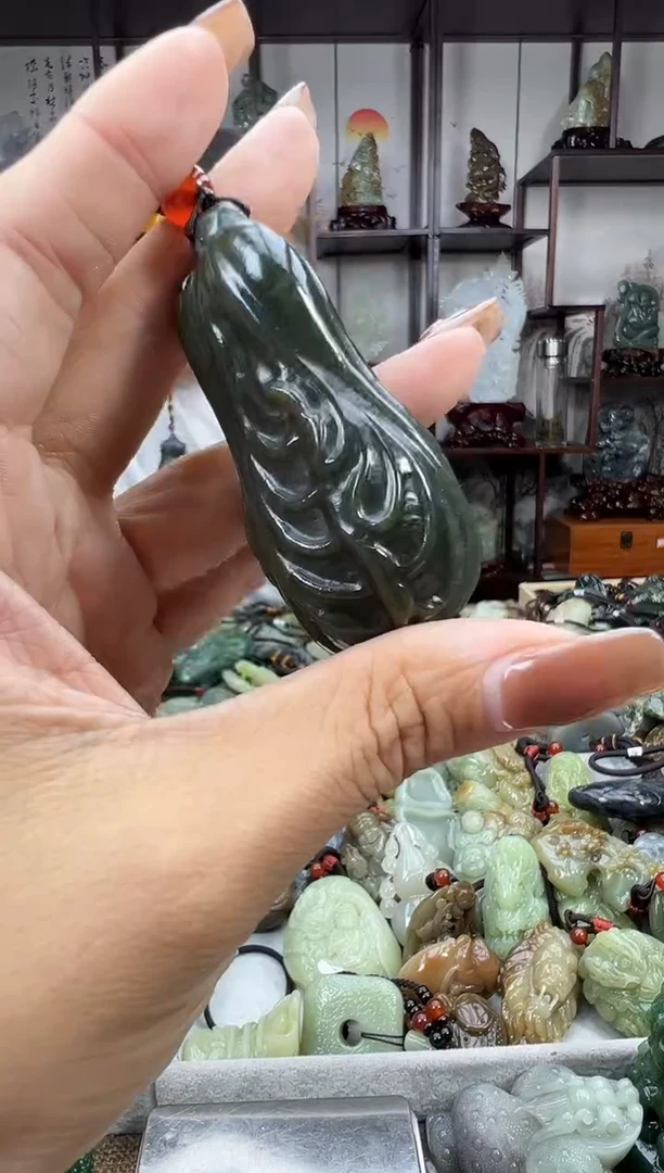 未镶嵌和田玉把件1