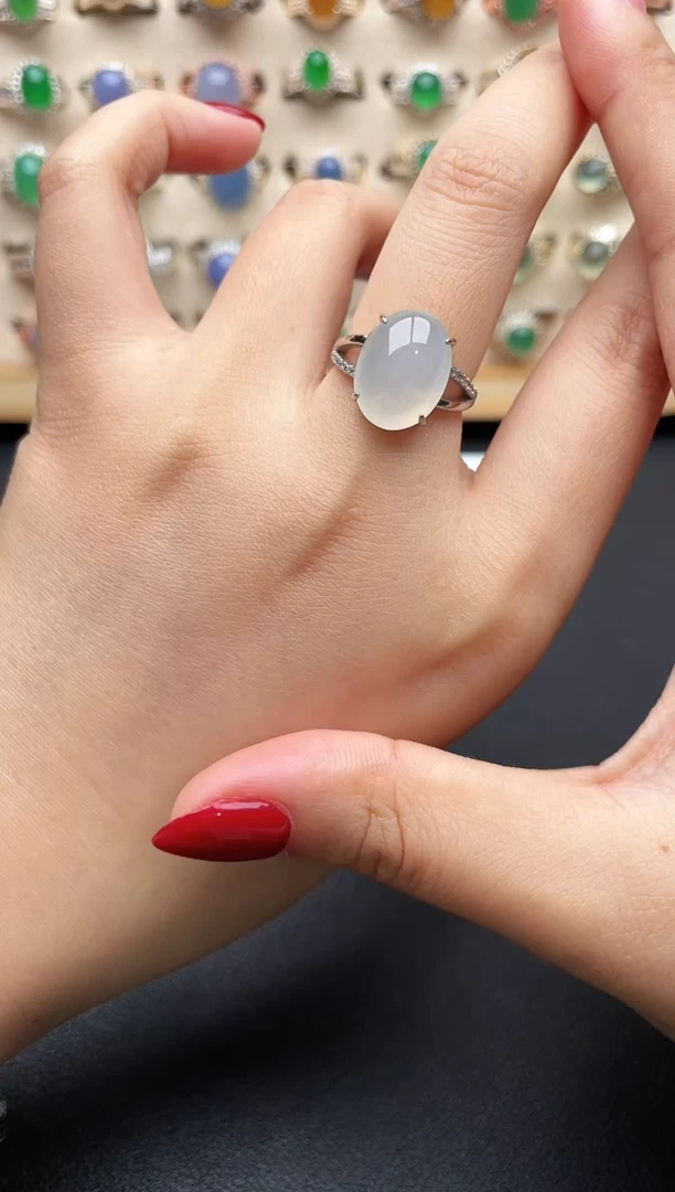 银S925镶嵌戒指翡翠一物一证一礼盒