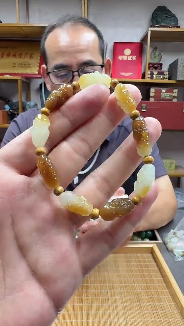未镶嵌手链和田玉王****E1