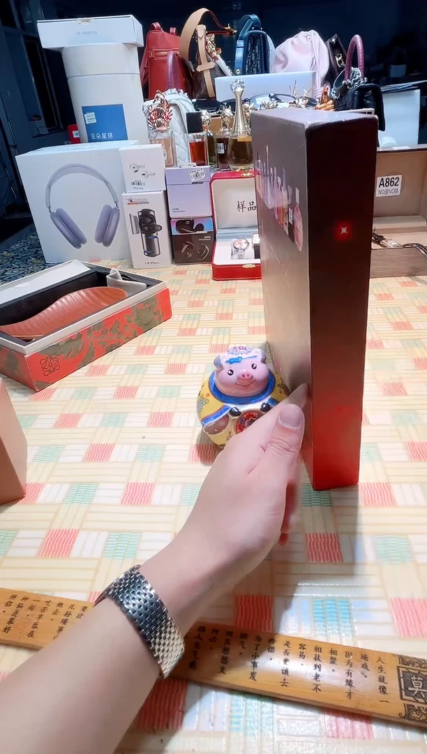 瓷片瓷器 库房到期 全部地板价@@1