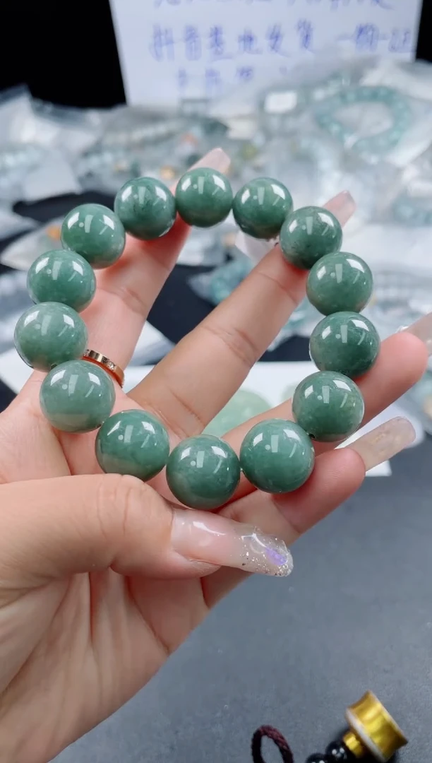 未镶嵌定制翡翠珠串