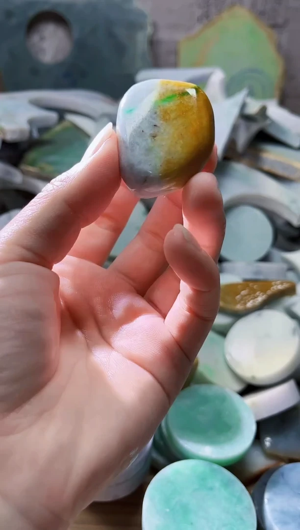 裸石翡翠天然翡翠A货052