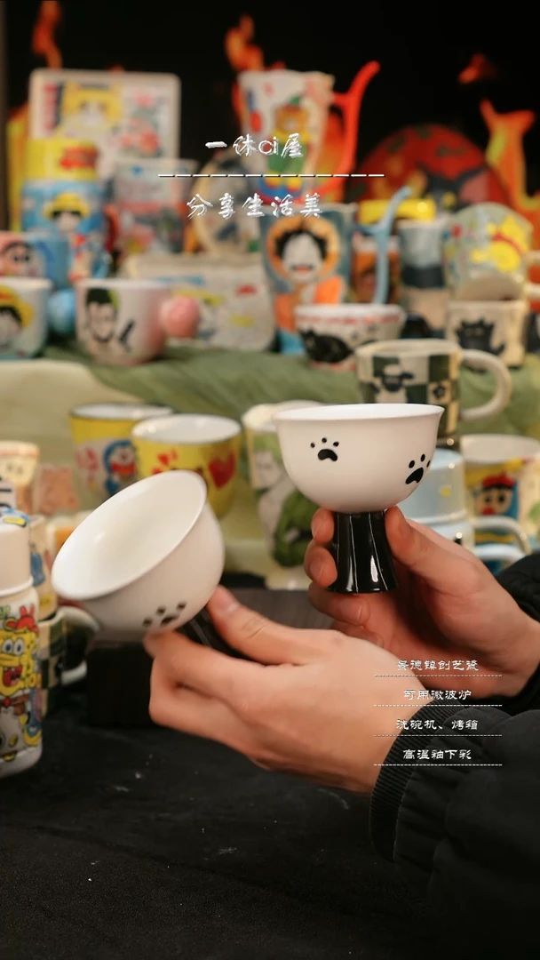 【闪购商品】摆件亲工手绘陶瓷-一对