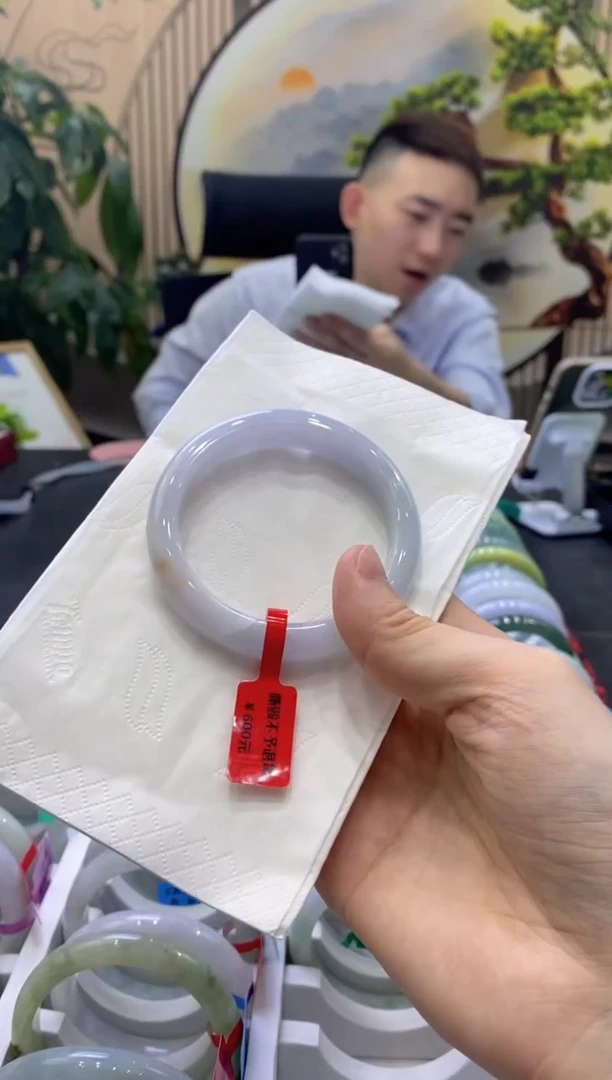 翡翠手镯未镶嵌000000008769