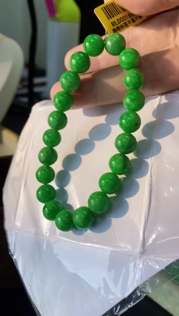 翡翠未镶嵌吊坠(不含链)缅甸翡翠珠链