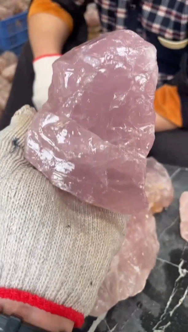 【闪购商品】芙蓉石原石未镶嵌天然粉水晶原石摆件