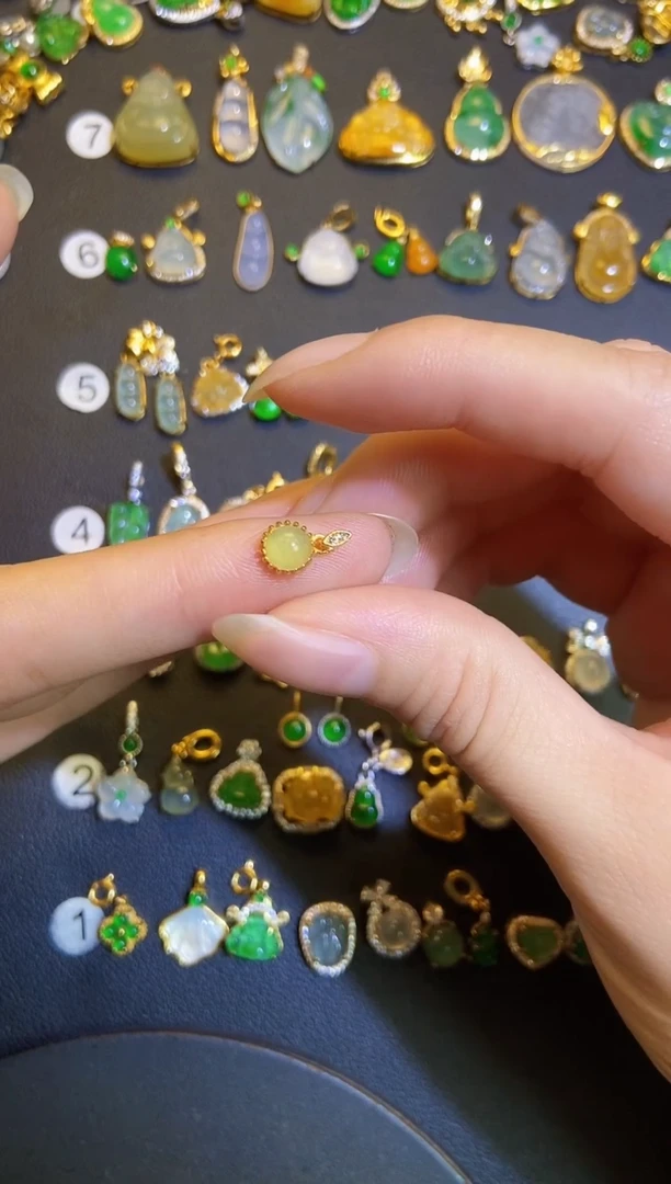 吊坠(不含链)银S925镶嵌翡翠1