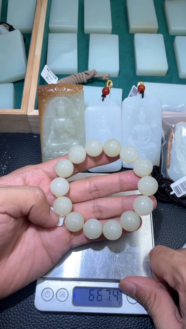 未镶嵌手链和田玉手串卡14