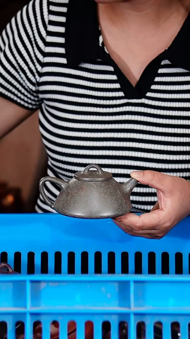 宜兴原矿紫砂壶茶壶150C