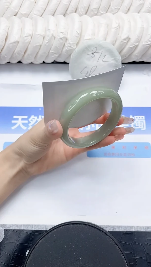 未镶嵌手镯石英质玉136-59.5