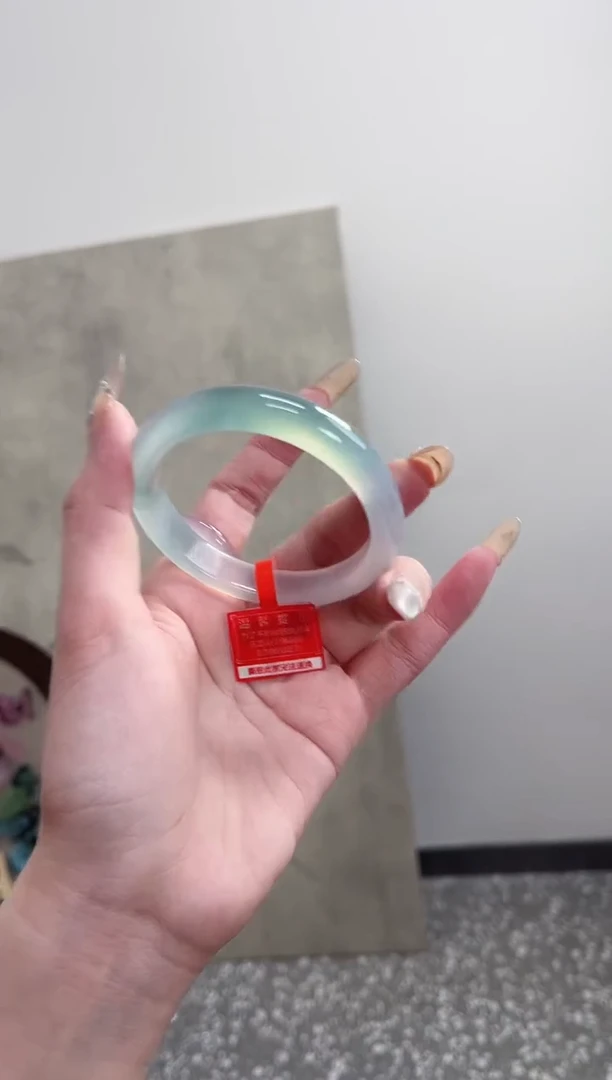 【闪购商品】玛瑙/玉髓手镯未镶嵌56圈 需要包容