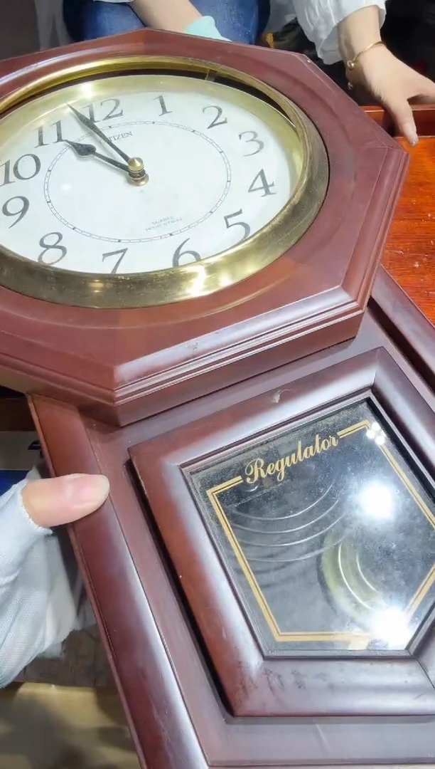 8新默*   345中古商品，瑕疵品，不保好坏。