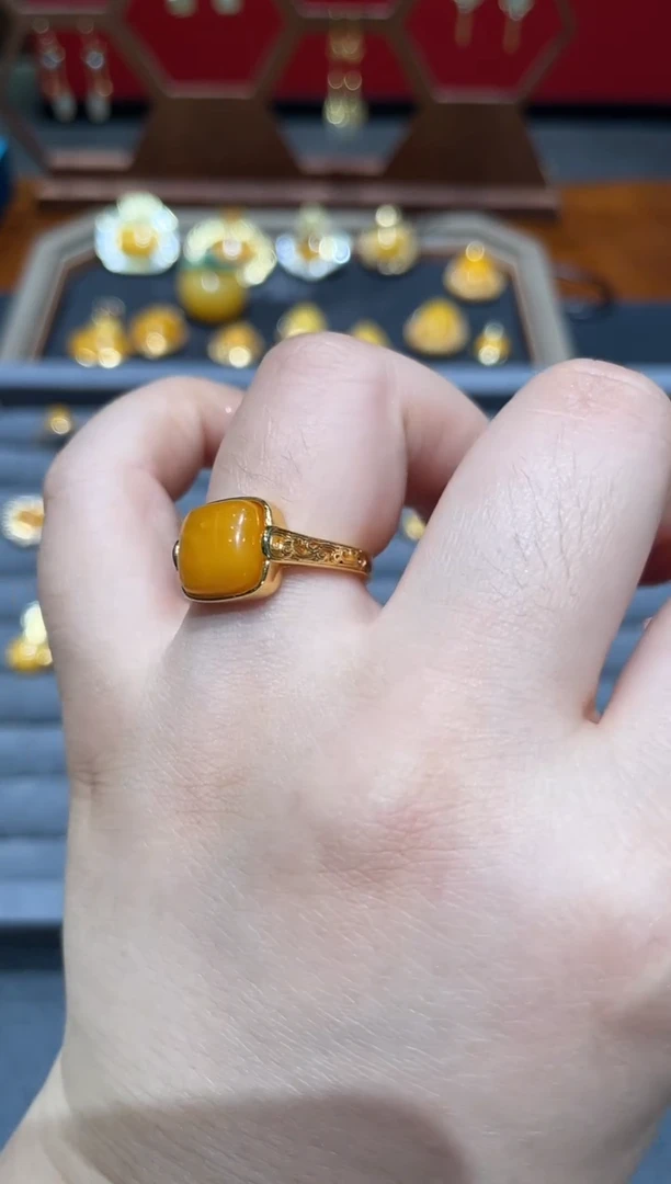 银S925镀金镶嵌颈饰蜜蜡戒指